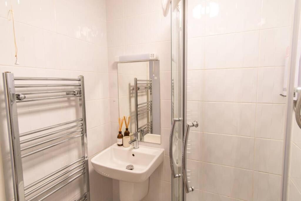 Studio ✧ High Street - Bournemouth Appartamento Esterno foto